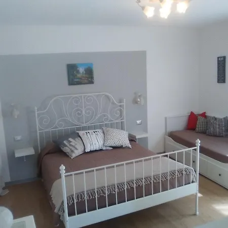 Dolcimele Bed & Breakfast